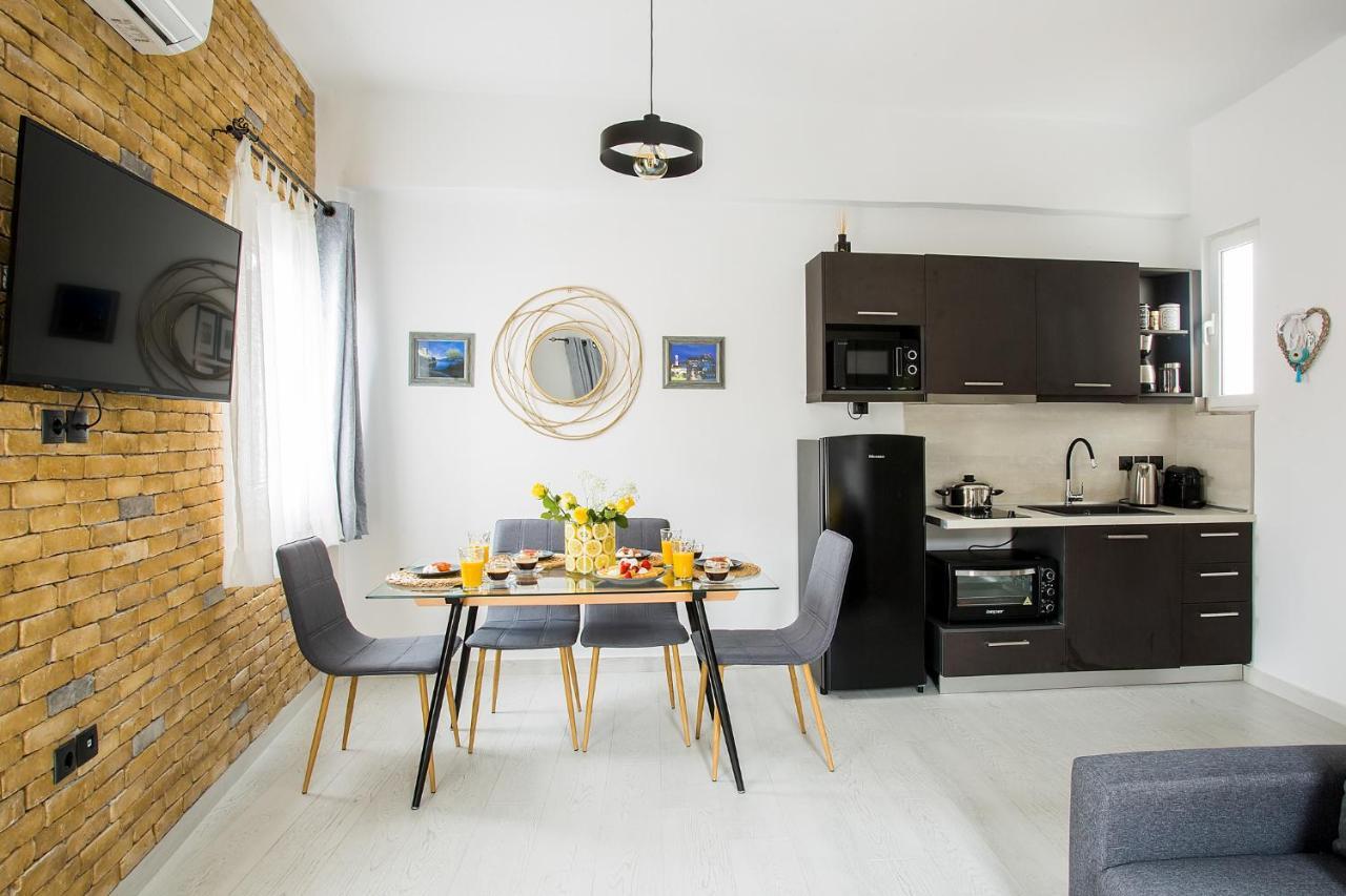 Deluxe Town Hall Square Flat In Historical Center 3 Corfu  Екстериор снимка